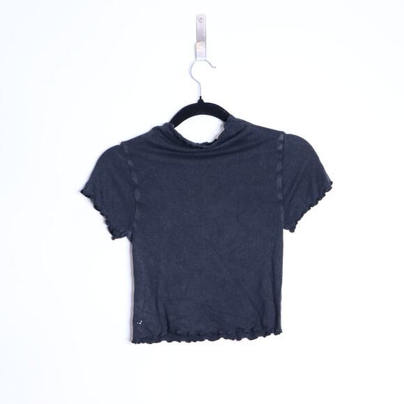 FP MOVEMENT Madeline Funnel Baby Tee Black Ribbed Crop Length Top Women's XS/S - Picture 3 of 10